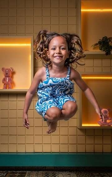 Mono movimiento Azul