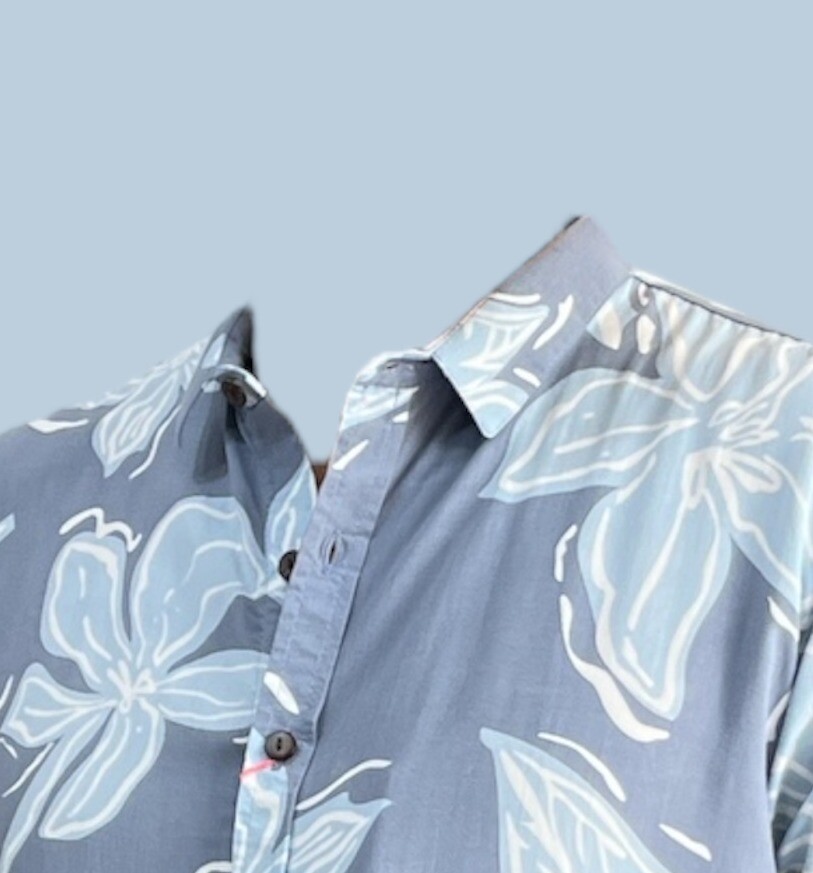 Camisa Hombre flores y hojas estampada azul claro